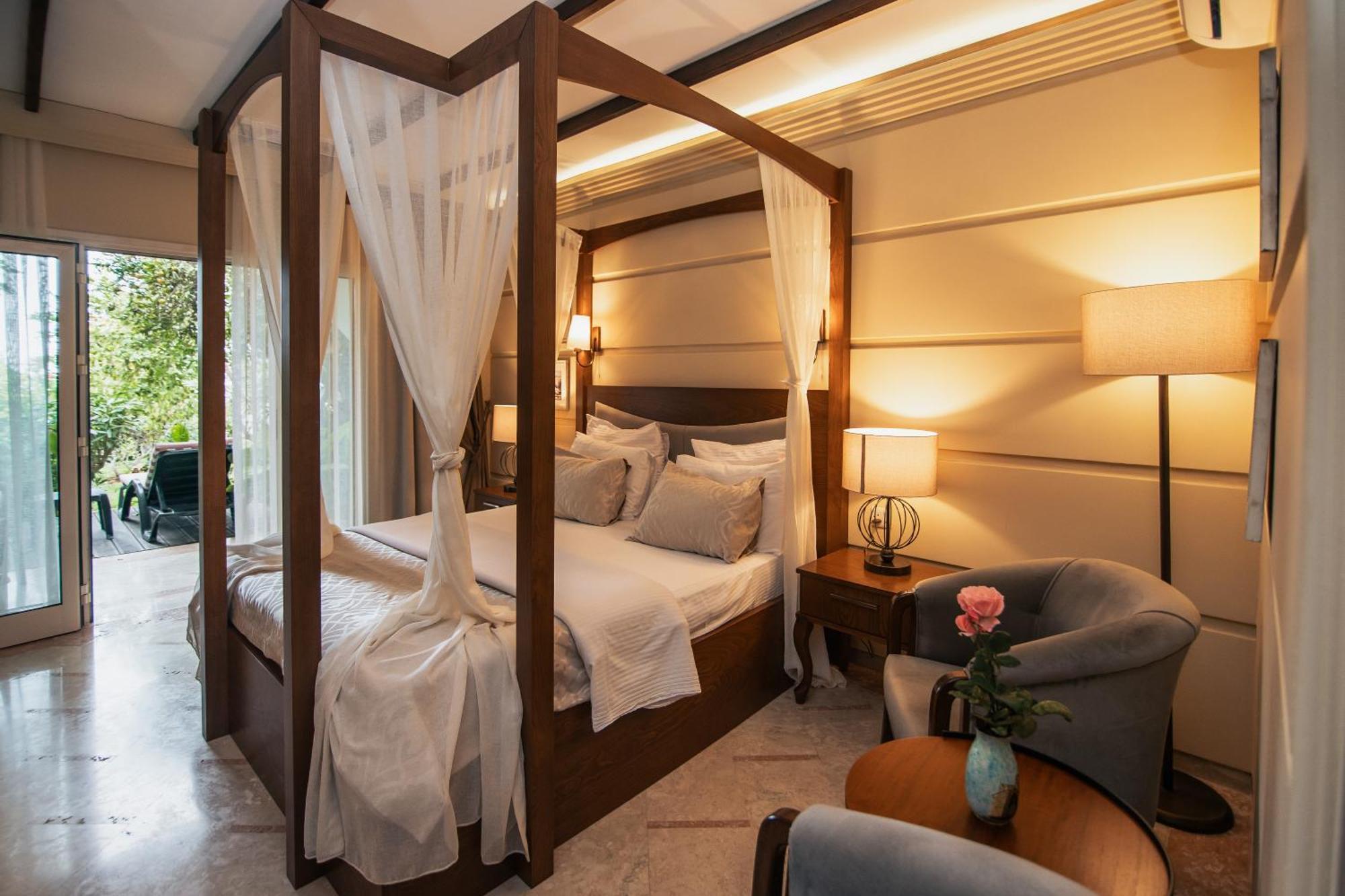 Bellapais Gardens Hostel ภายนอก รูปภาพ